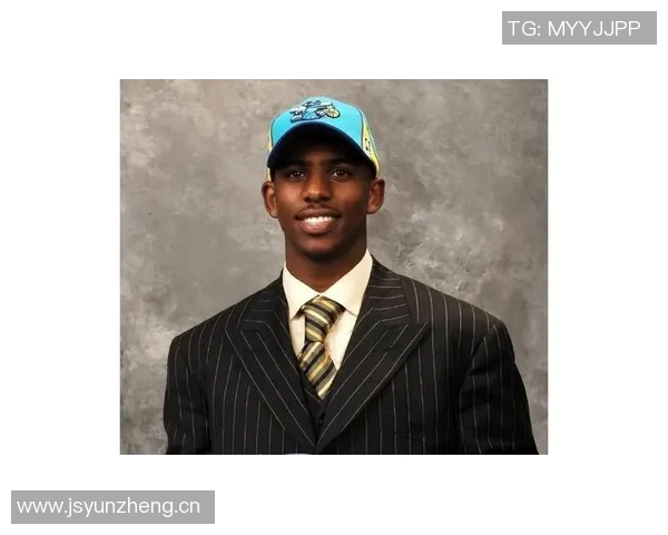 保罗生涯荣誉回顾：11次入选一阵、5届助攻王&6届抢断王