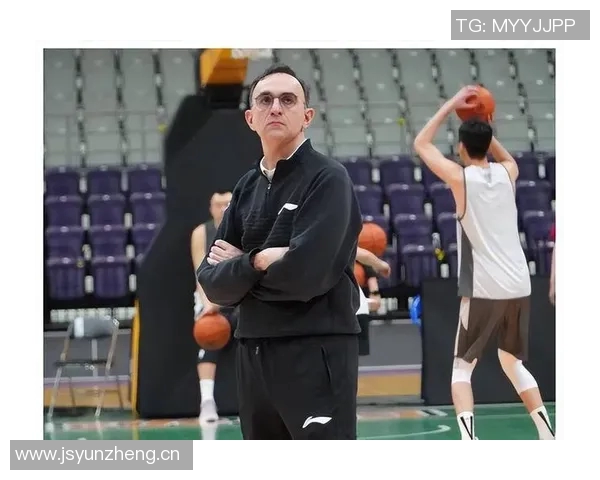 乌戈指导赛后采访：团队胜利，继续保持！